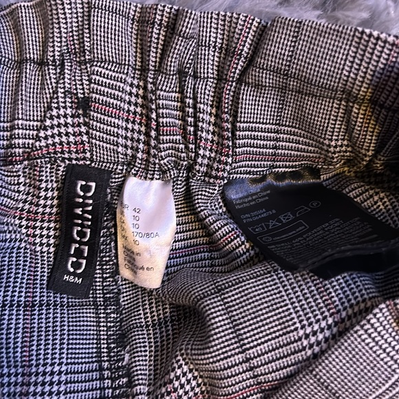 H&M short US 10 - Picture 3 of 3